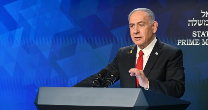 Miles de israelíes reciben mensajes de texto en un supuesto ataque psicológico de Irán: "Esta es su última oportunidad de salvarse"