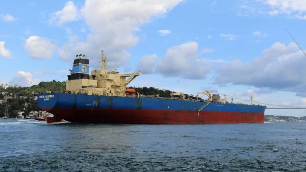 Un petrolero sufre un ataque de un dron cerca de costas turcas en el mar Negro