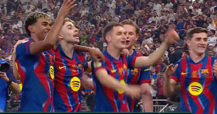 La polémica celebración del Barça tras ganar la Supercopa al Real Madrid: "¡A chupar, chupa, a tu casa!"