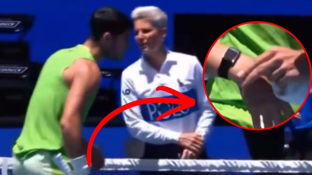 Qué es Whoop, la pulsera prohibida que Carlos Alcaraz no pudo utilizar en el Open de Australia