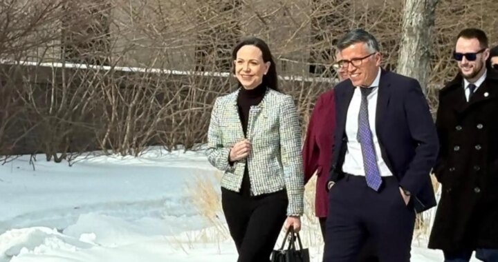 María Corina Machado llega al Departamento de Estado de Estados Unidos para reunirse con Marco Rubio
