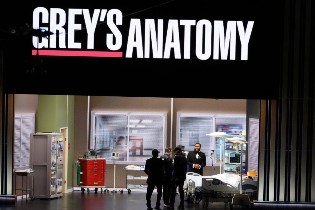 Grey’s Anatomy detiene su rodaje para sumarse a las protestas contra ICE
