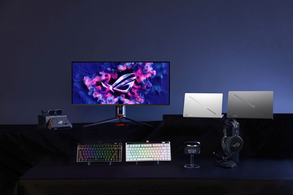 Asus sorprende en el CES 2026 con sus nuevos monitores OLED gamer con RGB stripe y mejor nitidez de imagen