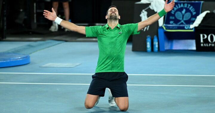 Un sensacional Djokovic apea a Sinner y se cita con Alcaraz por la gloria en Australia
