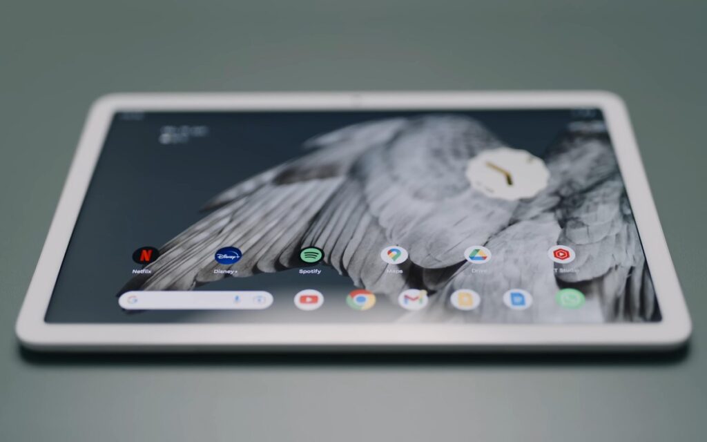 Google da buenas noticias a usuarios con una Pixel Tablet: 2 años más de actualizaciones de Android