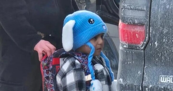 Un juez de Texas ordena excarcelar al niño de cinco años Liam Conejo Ramos y a su padre, detenidos por agentes federales