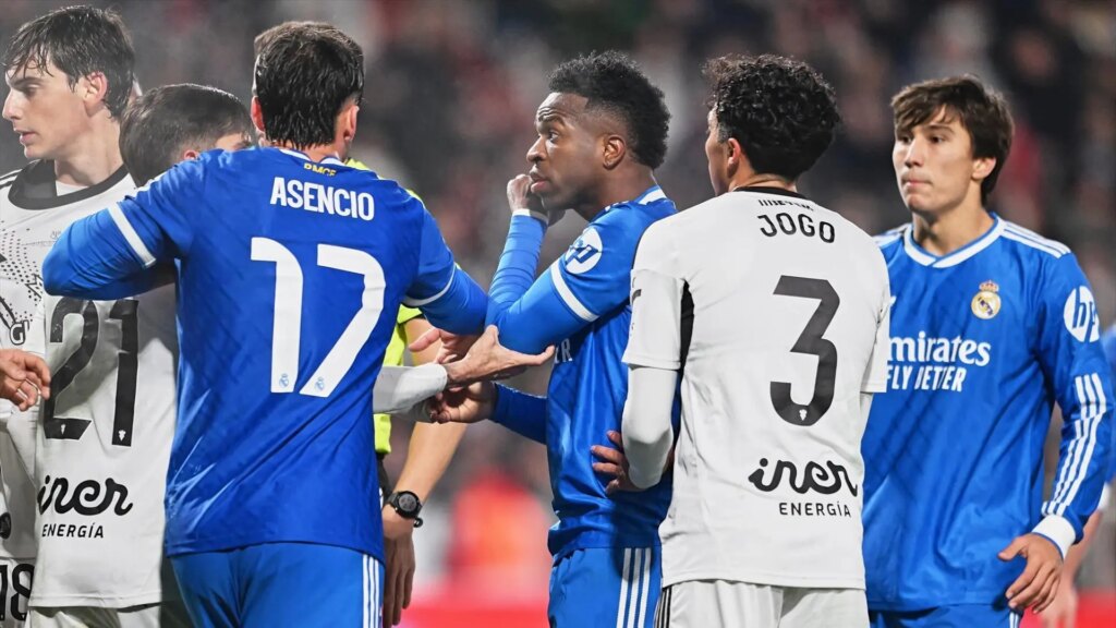 Identifican y proponen sanción al espectador que le lanzó una piel de plátano a Vinícius en el Albacete - Real Madrid de Copa del Rey