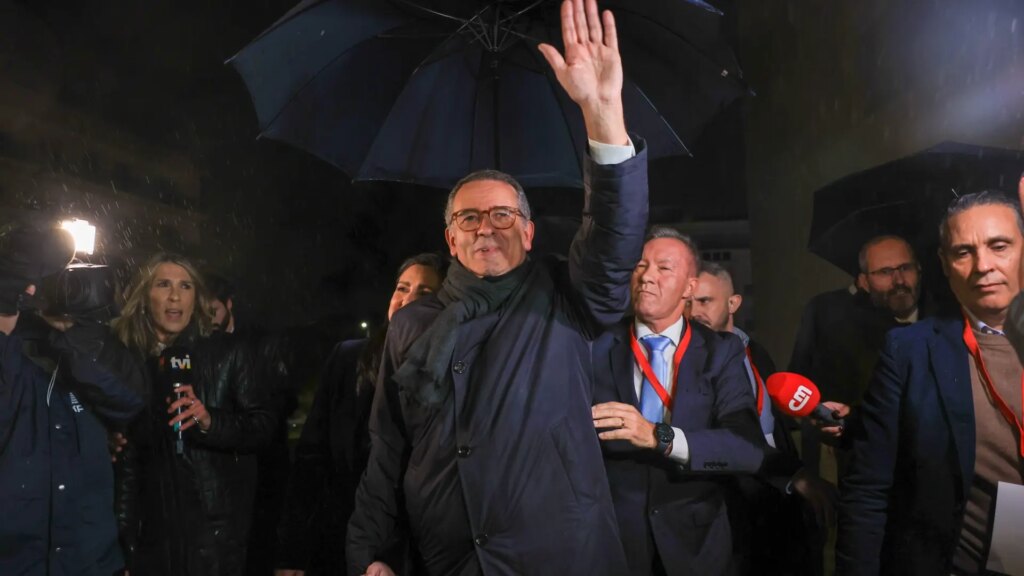 El socialista Seguro, ganador de las elecciones presidenciales de Portugal con un gran margen sobre el derechista Ventura