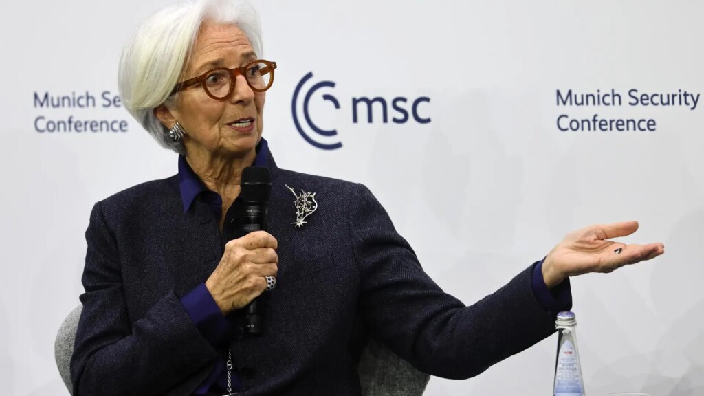 Lagarde asegura que la "patada en el culo" de Trump a Europa ha unido más a los líderes europeos: "Eso debe continuar"