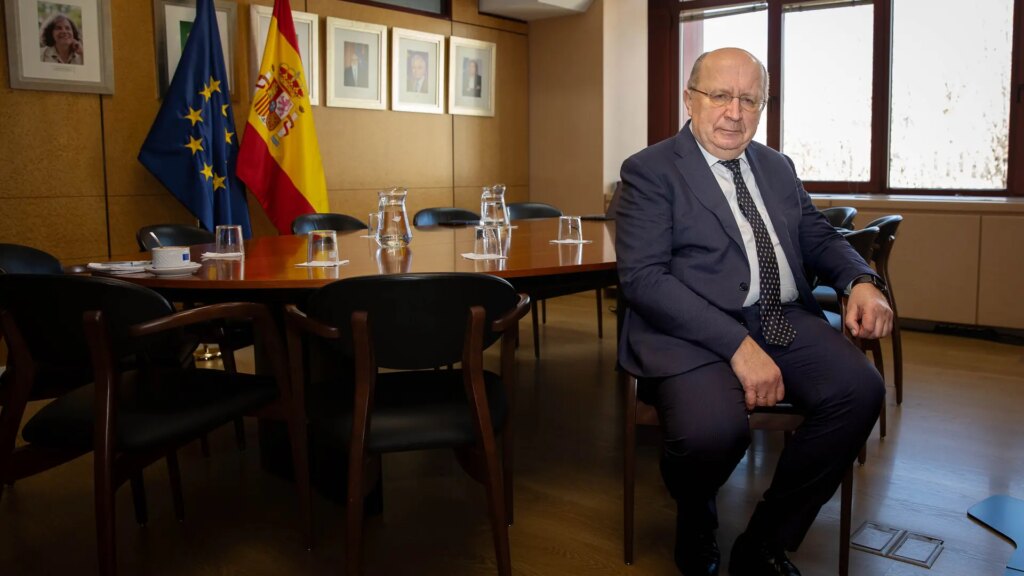 Andrius Kubilius, comisario europeo de Defensa: "Nunca reconoceremos territorios ocupados ilegalmente como parte de Rusia"