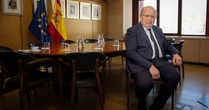 Andrius Kubilius, comisario europeo de Defensa: "Nunca reconoceremos territorios ocupados ilegalmente como parte de Rusia"
