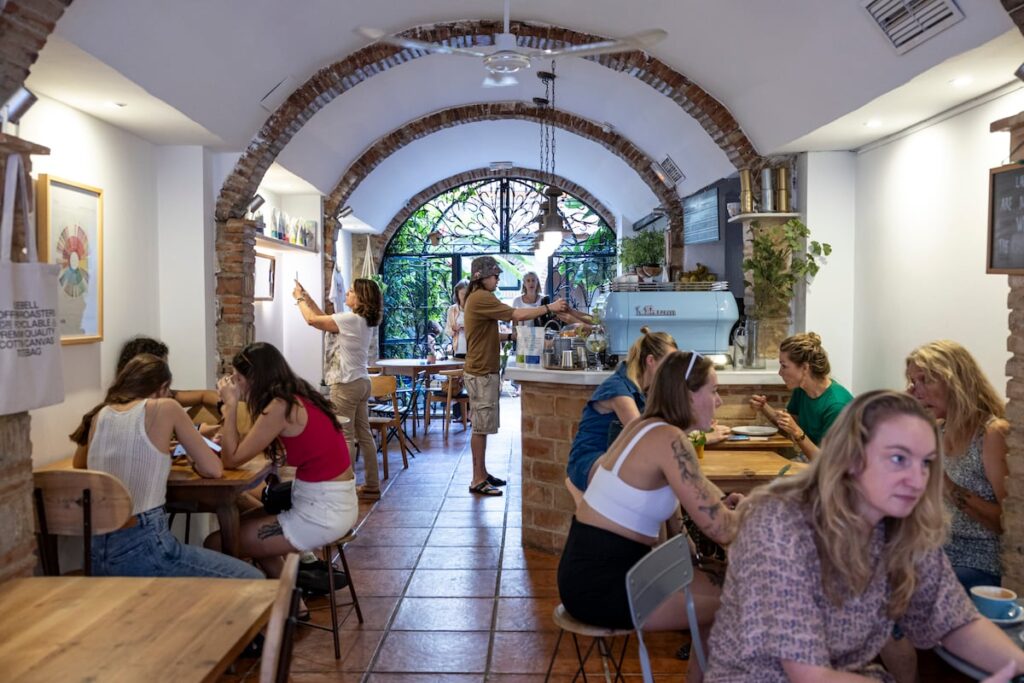 ¿Cómo afecta el café a la salud? Un par de tazas al día pueden reducir el riesgo de demencia | Salud y bienestar