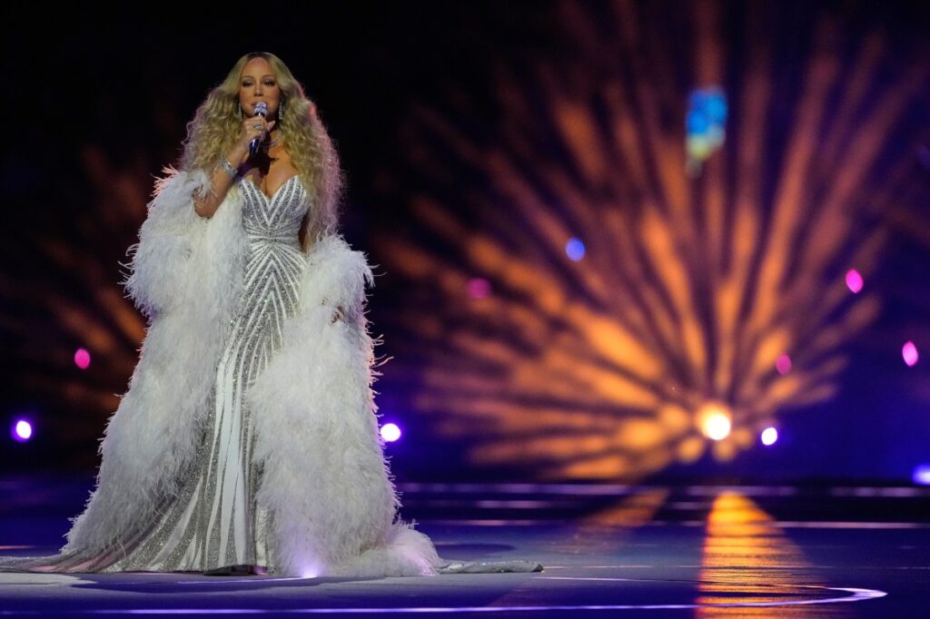 Mariah Carey rinde homenaje a Italia con ‘Volare’ en una apertura olímpica histórica