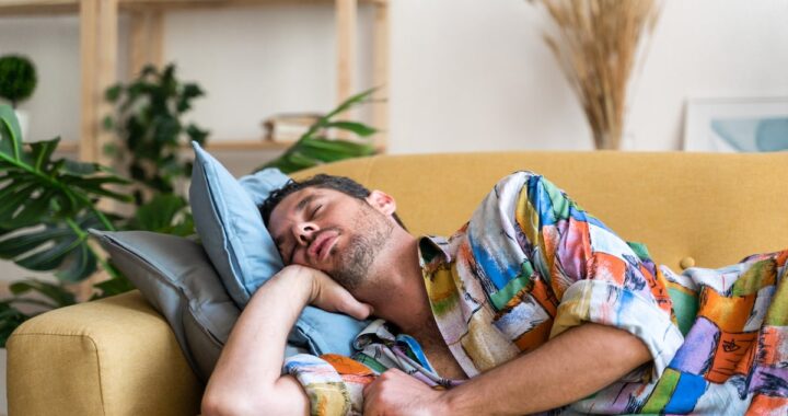 Del “pijama y el orinal” a la ‘coffee nap’: en busca de la siesta perfecta | Salud y bienestar