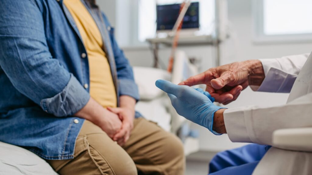 La obesidad triplica el riesgo de infecciones graves y está detrás de una de cada diez muertes por enfermedades infecciosas | Salud y bienestar