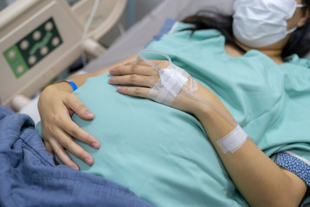 El riesgo cardiovascular de la mujer empieza antes del embarazo y se dispara tras la menopausia | Salud y bienestar