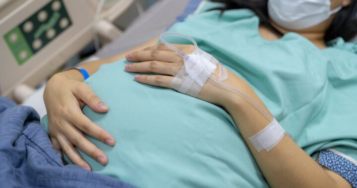El riesgo cardiovascular de la mujer empieza antes del embarazo y se dispara tras la menopausia | Salud y bienestar