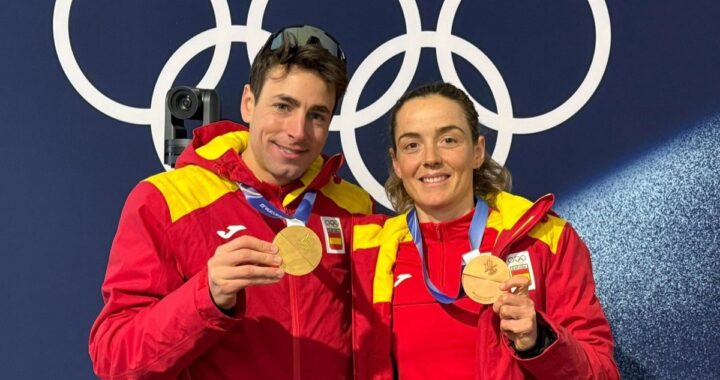 Oriol Cardona y Ana Alonso, bronce en el relevo mixto de esquí de montaña