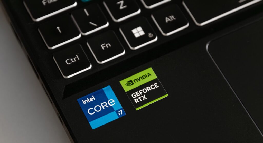 ¿Vas a comprar una laptop Windows? Esto es lo que significan esos números raros en los procesadores