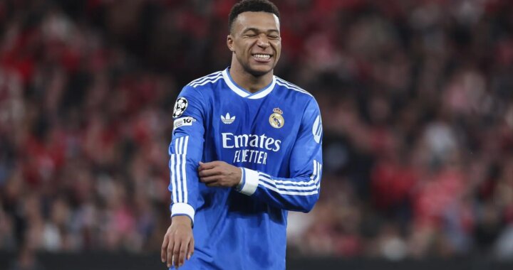El Real Madrid da información sobre la lesión de Mbappé una semana después y tras visitar a médicos franceses: un esguince de rodilla
