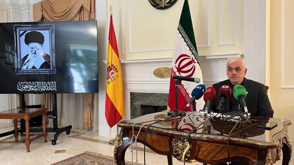El embajador iraní advierte que Irán "tiene capacidad" para atacar bases de EEUU en Europa "sin importar dónde estén"