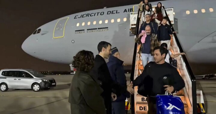 Guerra en Irán, en directo | Aterriza en Omán un tercer avión del Ejército del Aire para evacuar a españoles