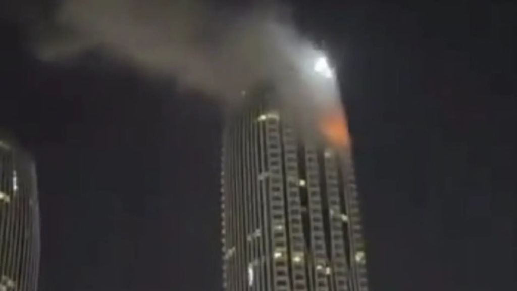 Guerra en Irán, en directo | Irán intensifica sus ataques, que impactan en edificios de Dubái y Kuwait y en tanques de combustible de Baréin y Omán