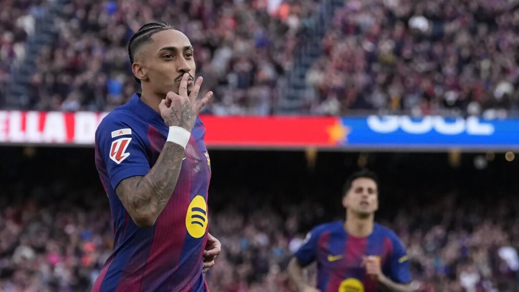 El Barça le hace una 'manita' al Sevilla en una fiesta liderada por Raphinha