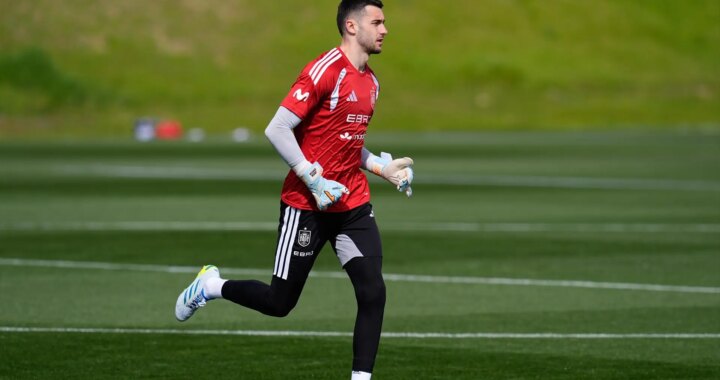 Joan García, fuera de la convocatoria de Luis de la Fuente para el partido ante Serbia 