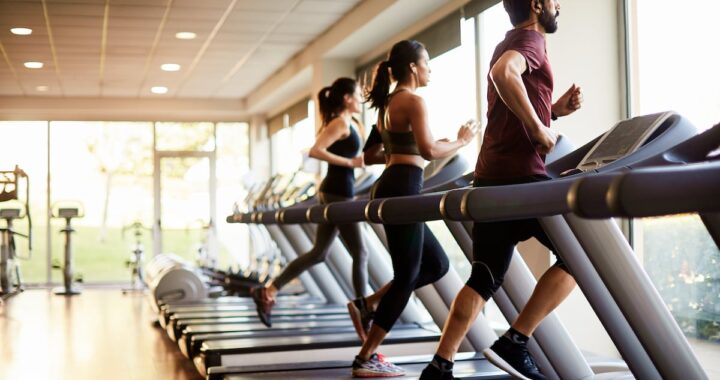 Dolor bueno y dolor malo: qué molestias son normales en el entrenamiento y cuáles no se pueden ignorar | Enfórmate