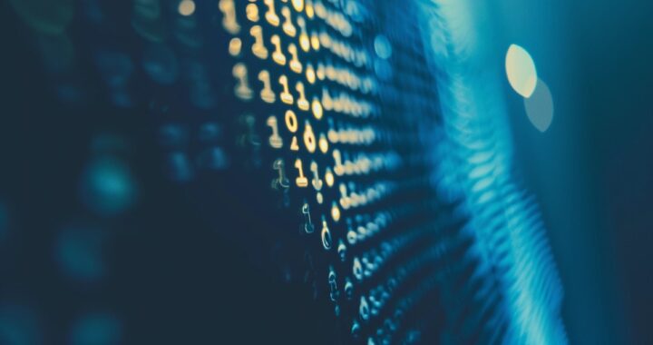 Aprender a programar sigue siendo importante: una reflexión necesariaComprender las “entrañas” de cómo funciona el mundo digital otorga una ventaja competitiva fundamental: la capacidad de usar las herramientas de IA con criterio, no solo con comodidad