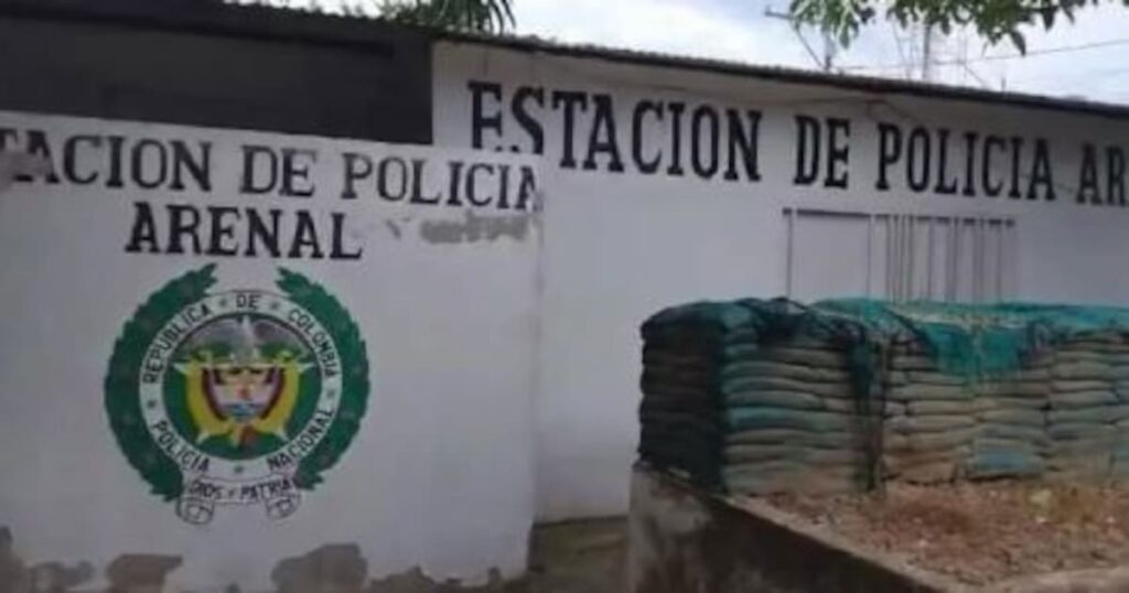 ataque con dron contra estación de la Policía dejó daños y una herida en Bolívar