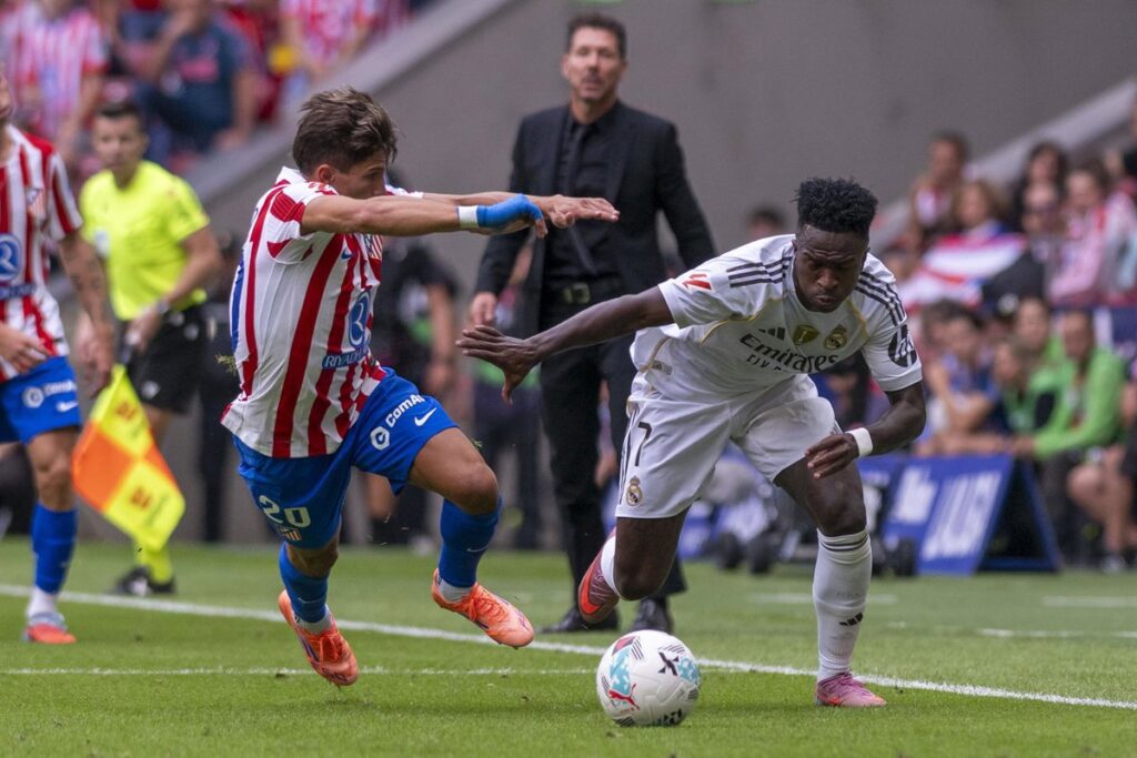 Derbi en el Bernabéu para medir la ambición por la Liga