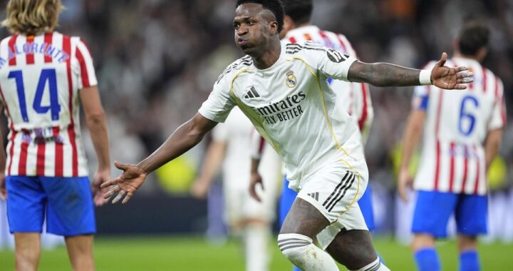 El Real Madrid gana el derbi y se agarra a la Liga