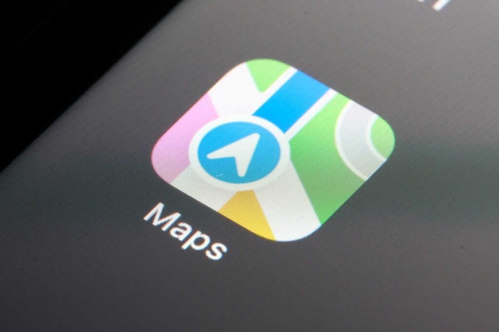 Apple quiere incluir publicidades en Maps para este verano