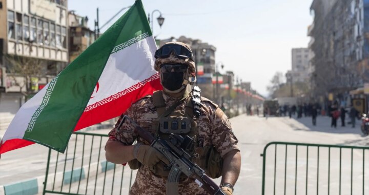 Irán reivindica ataques contra Amazon y Oracle en Bahréin y Dubái tras amenazar a 18 grandes empresas estadounidenses