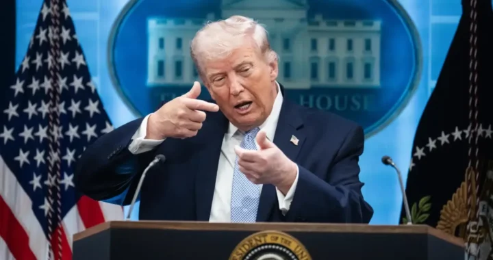 Guerra en Irán, en directo | Trump habla de "negociaciones intensas" con Irán tras amenazar con "la muerte de una civilización"