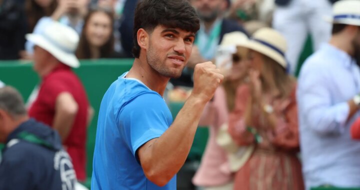 Carlos Alcaraz tumba a un durísimo Valentin Vacherot para meterse en la final de Montecarlo