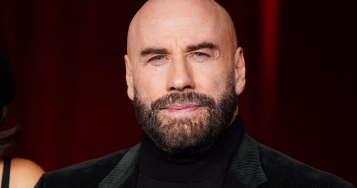 John Travolta debutará como director en Cannes