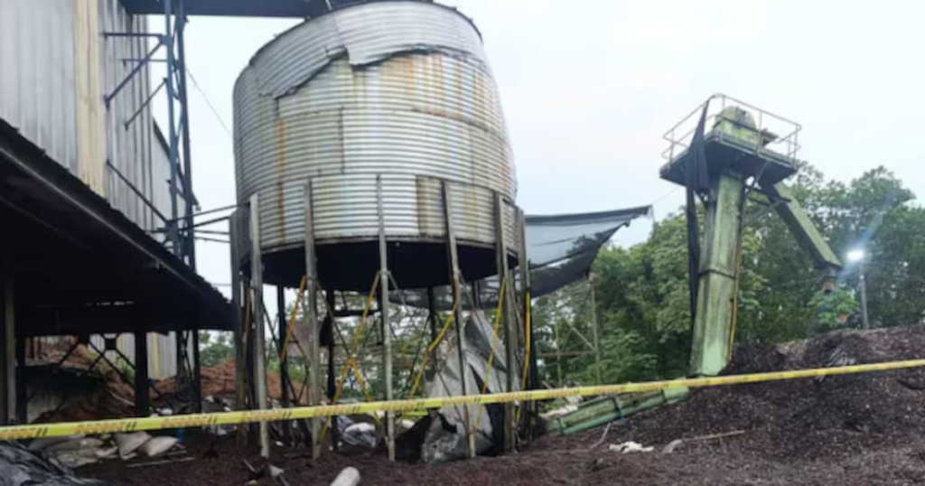 Dos trabajadores perdieron la vida en medio de fuerte lluvia en una planta de aceite