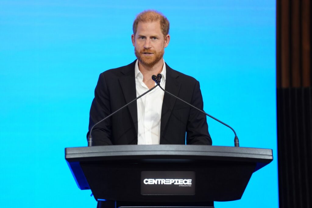 El príncipe Harry afirma que no quería un papel real tras la muerte de su madre