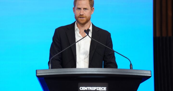 El príncipe Harry afirma que no quería un papel real tras la muerte de su madre