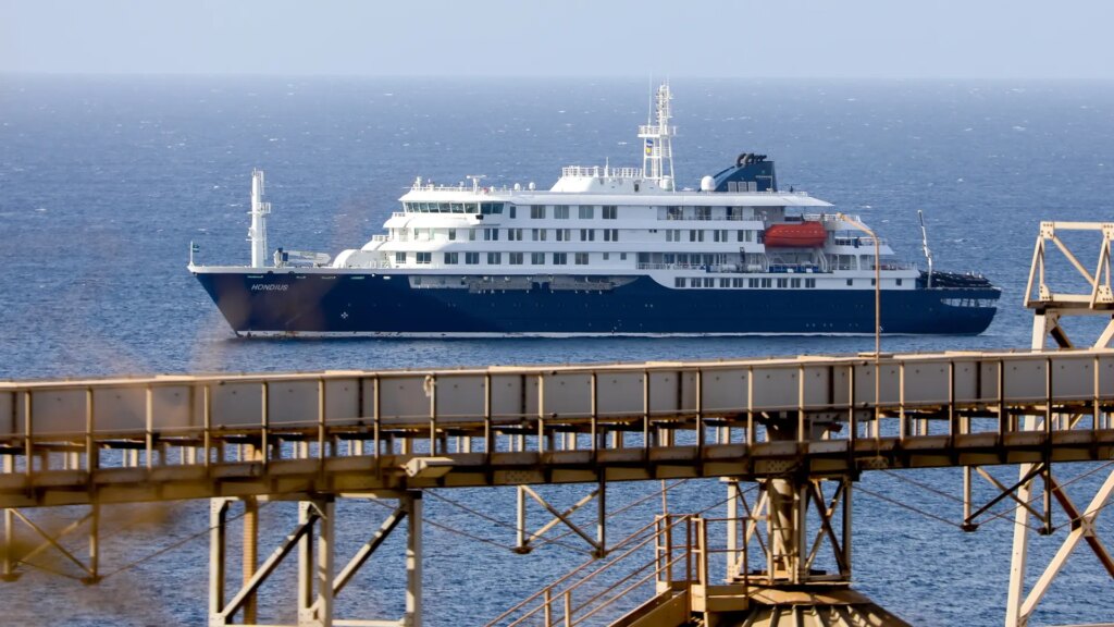 Hantavirus, última hora del crucero MV Hondius, en directo | La OMS cifra en 7 los casos de hantavirus del crucero: 3 muertos, uno está en estado crítico y 3 con síntomas