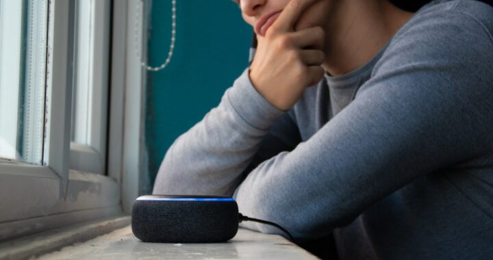 Alexa lleva años grabando todo lo que dices en casa y así puedes verlo