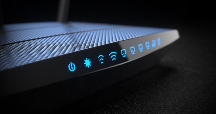 Panel de configuración de router mostrando la opción 'Red de invitados' activada con ajustes de seguridad y ancho de banda