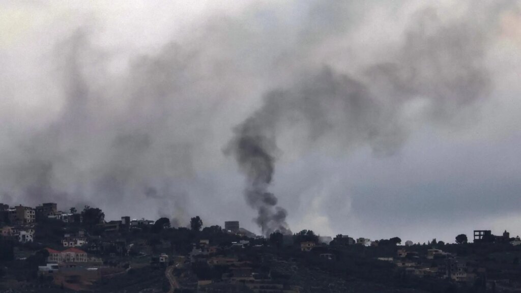 Edificio destruido en Marwaniyeh (Líbano) tras bombardeo israelí que dejó 10 civiles muertos, incluyendo niños