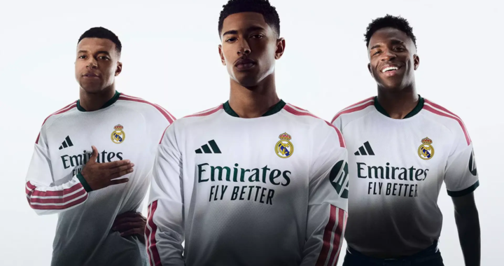 Primera camiseta rosa y verde del Real Madrid 2026-2027 con detalles geométricos inspirados en su escudo, sobre maniquí en el Bernabéu