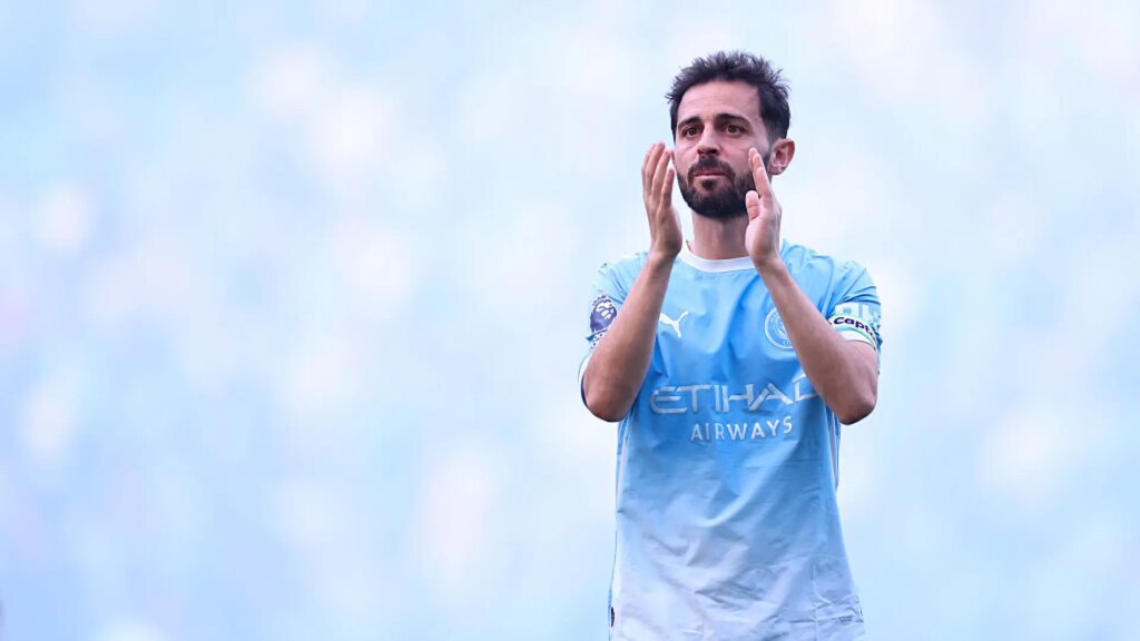 Bernardo Silva firma su contrato con el Real Madrid junto a José Mourinho