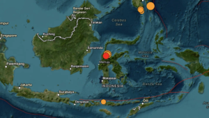 Mapa del Anillo de Fuego con epicentro del terremoto en Célebes y zonas de riesgo sísmico