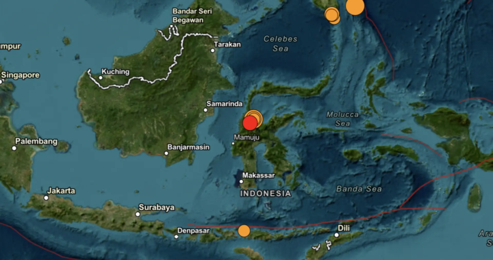 Mapa del Anillo de Fuego con epicentro del terremoto en Célebes y zonas de riesgo sísmico